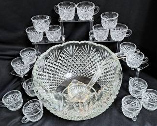 L E SMITH PUNCH BOWL