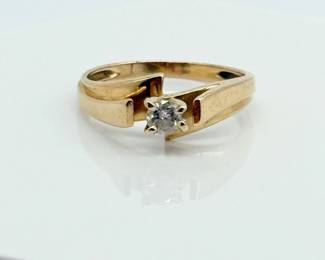 4 14KYellowGoldDiamondSolitaireRing233g