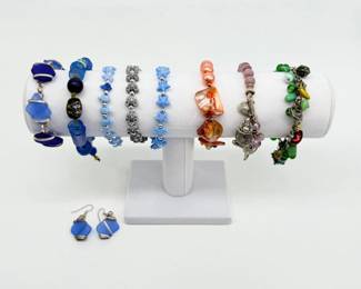 87 CostumeJewelryMixofCharmBracelets