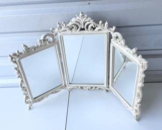 189 SyrocoCreamRoseTriFoldMirror