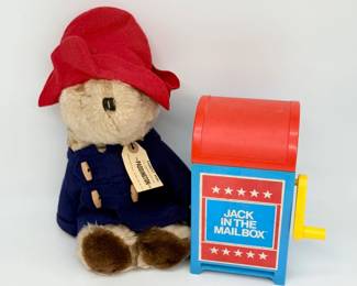 41 ClassicPaddingtonBearJackintheMailBoxToy