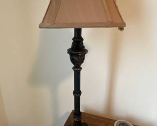 Table lamp