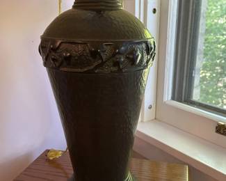 Robert Abbey table lamp in the arts and crafts style.