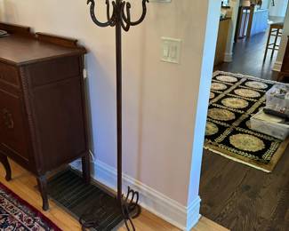 Vintage horseshoe coat rack.