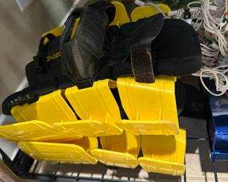 Knee pads