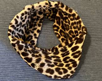 Real leopard collar.