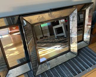Decorative mirrors.