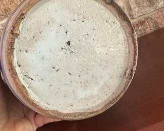 Vintage Chinese pottery, alternat view.