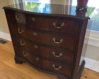 George III style chest of drawers.