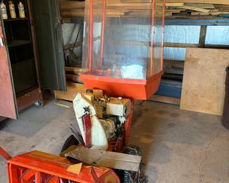 1985 Simplicity snowthrower