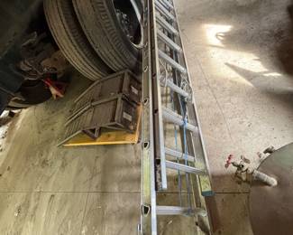 24’ extension ladder