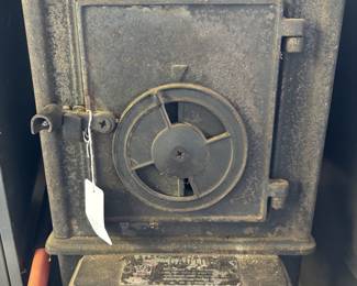 Wood burning stove, cast iron