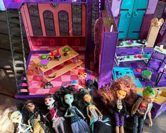 Vintage Monster High Dolls and castle