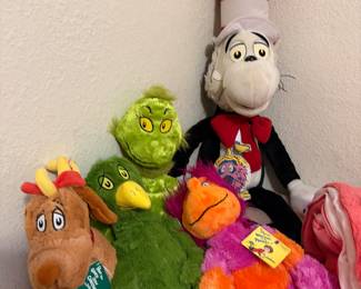 Six Dr Seuss Plush toys