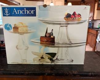 Anchor Hocking cake plates new in box