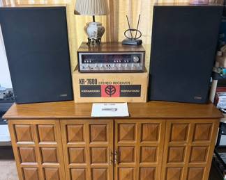Kenwood KR-7600 stereo receiver with wood grain cabinet, vintage solid wood media center console, vintage Fisher speakers