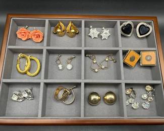 (12) Jewelry Earrings — Classic Hoops, Roses, Hearts & Cameos