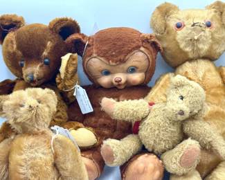Antique Teddy Bears