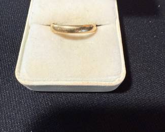 14K GOLD BAND