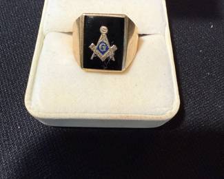 10K ONYX MASON RING