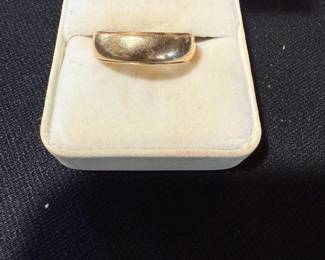 14K GOLD BAND