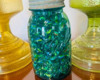 a historic estate sale wouldn't be right without a jar of marbles