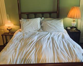 antique full size brass bed