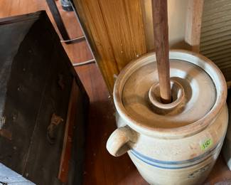 Butter churn