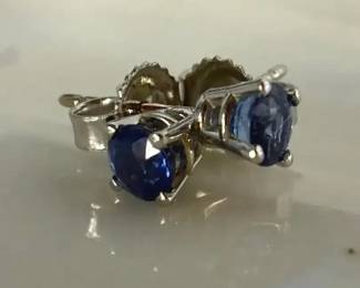 Sapphire Stud Earrings in 14K white gold setting