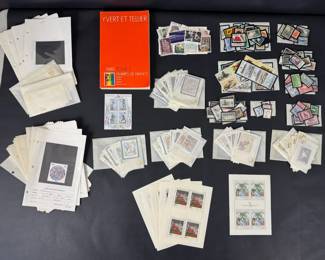 Large Worldwide Stamp Lot France U.S. Issues w 1989 Yvert et Tellier Catalogue 180 Stamps
