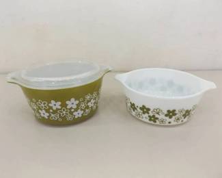 2 Vintage Pyrex #473 Spring Blossom 1 QT Covered Casserole Dishes
