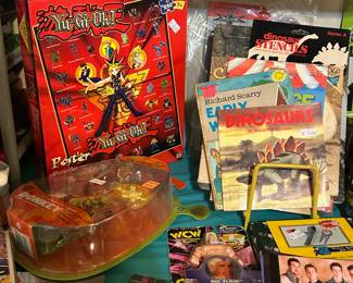 Lots of new in package vintage items