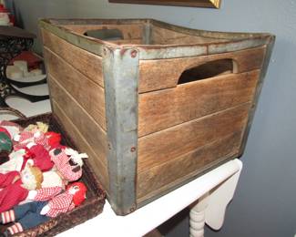 Borden wooden milk crate