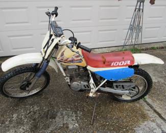 Dirt bike doesn't run