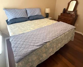 King size bed from 2 twin mattresses