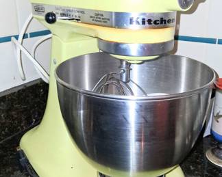 Kitchen aid mixer