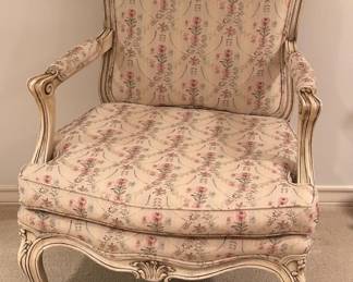 Louis XV Bergère Chair w/ Floral Upholstery, 3/3