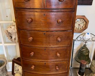 Ethan Allen chest 