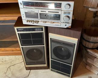 Vintage Sound Design Speakers and Receiver