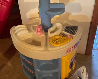 Vintage Little Tikes Kitchen