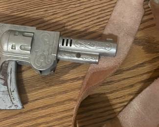 Rare LMCO Cody Colt Cap Gun, 1950's