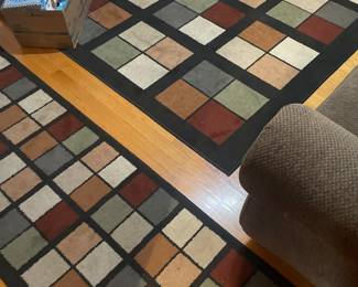 Nice MCM Throw Rugs