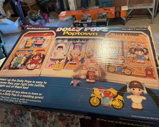 Vintage Dolly Pops Poptown Set