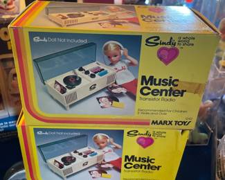 Vintage Sindy Music Center (2)