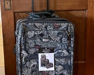 Vintage JC Penny 5 Piece Luggage Set Brand New!