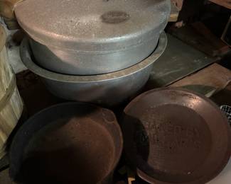 Vintage cookware