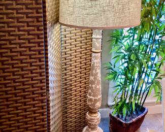 Hank Solid Wood Floor Lamp