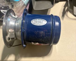 AH-OOO-GAH Horn (works)