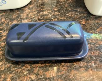 Pfaltzgraff Covered Butter Dish
