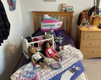 American Girl Doll McKenna, American Girl Doll Chrissa